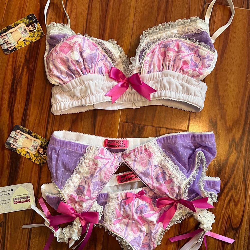 Purrfect Pineapples handmade kawaii lingerie set - NWT! 💖